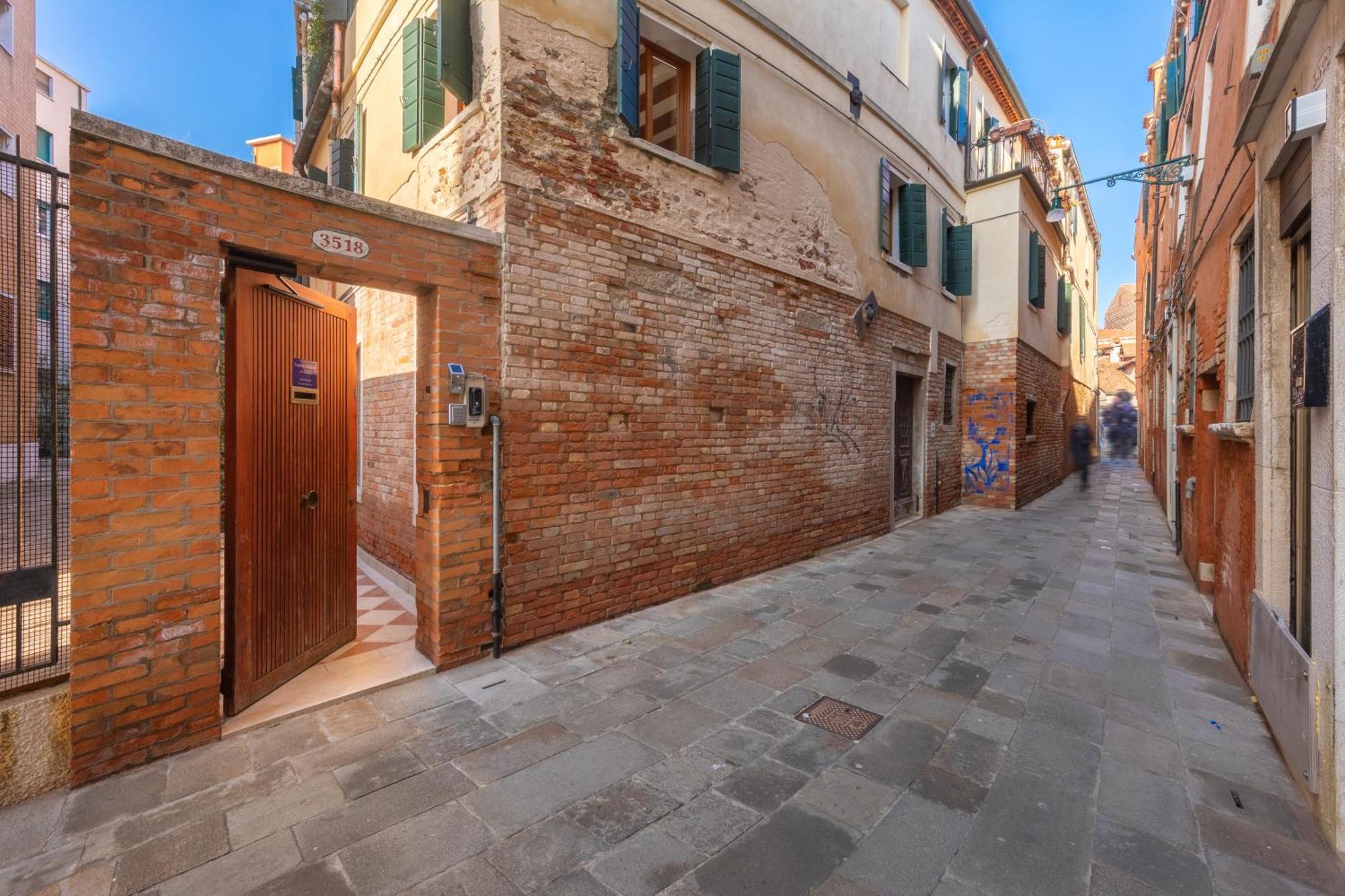 Casanova Ai Tolentini Hotel Venedig Eksteriør billede