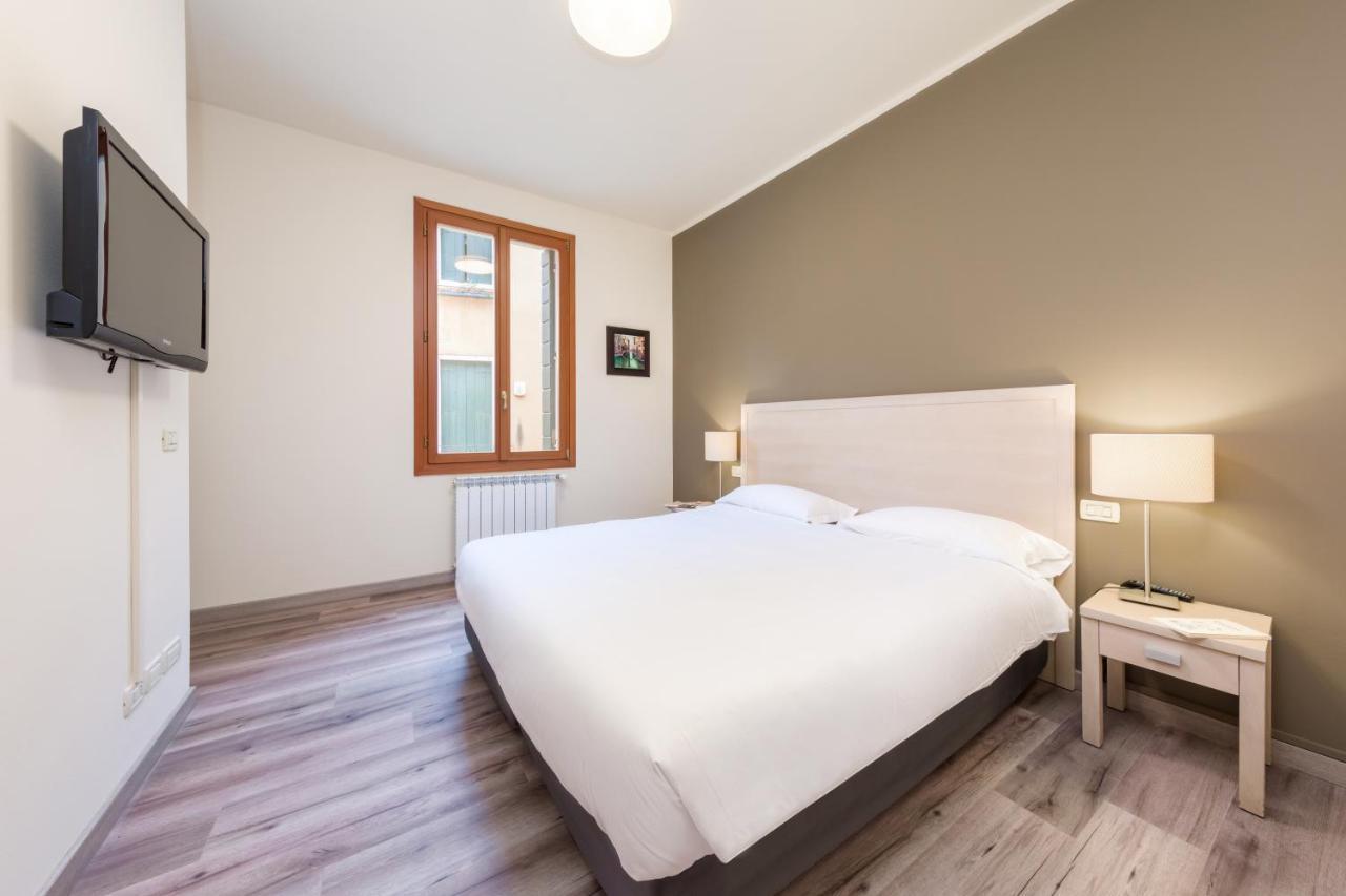 Casanova Ai Tolentini Hotel Venedig Eksteriør billede