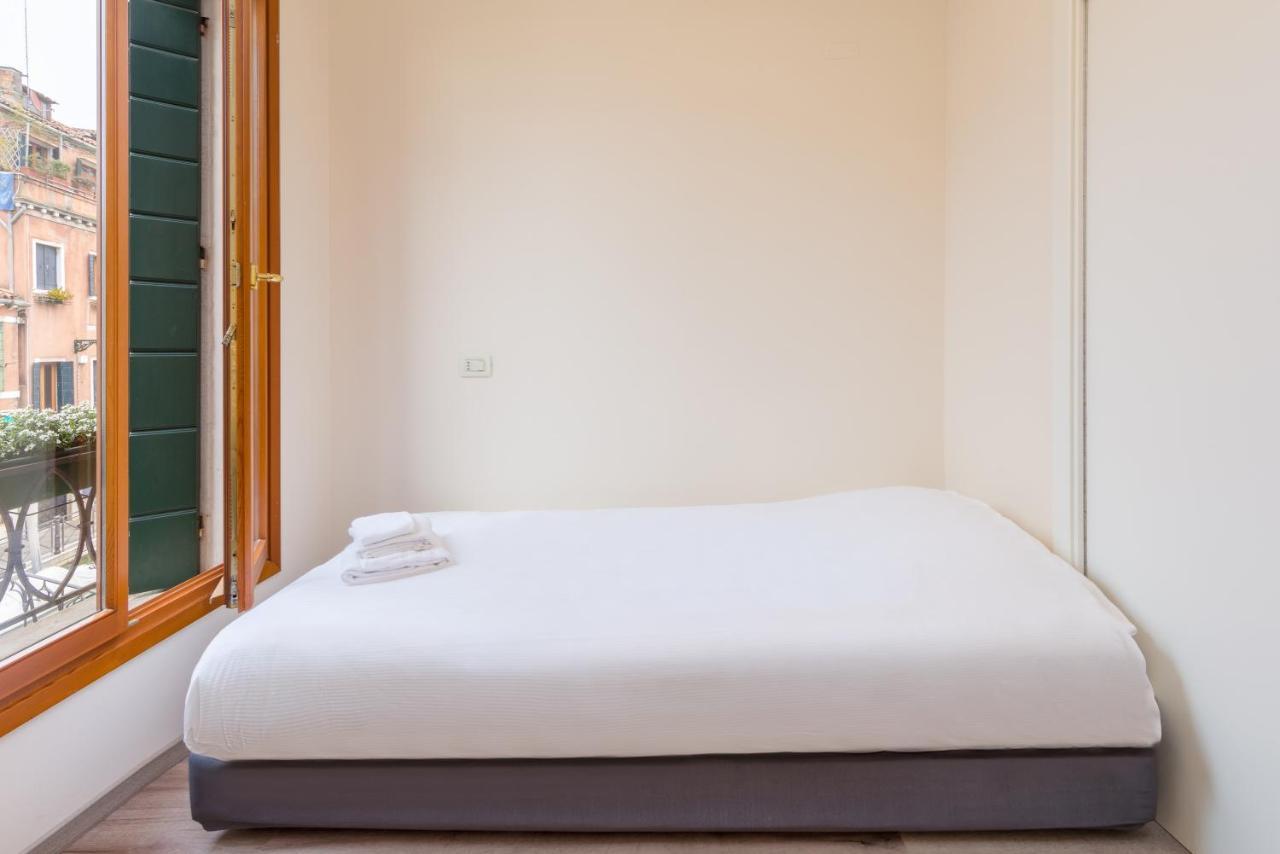 Casanova Ai Tolentini Hotel Venedig Eksteriør billede